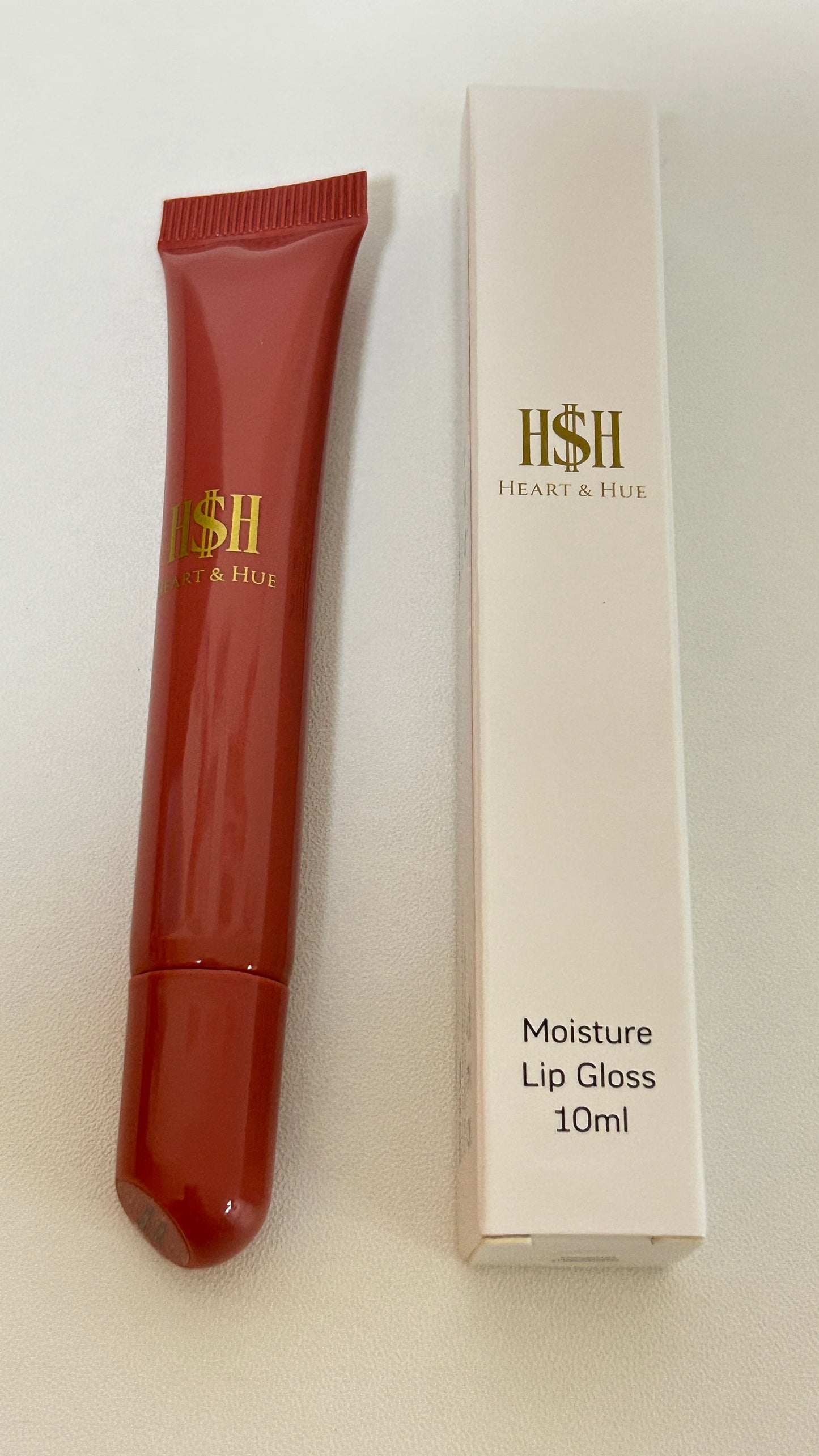 Heart & Hue Natural Peptide Moisture Lip Gloss | Palmitoyl Tripeptide-1, Argan & Camellia Oil 7 Shades