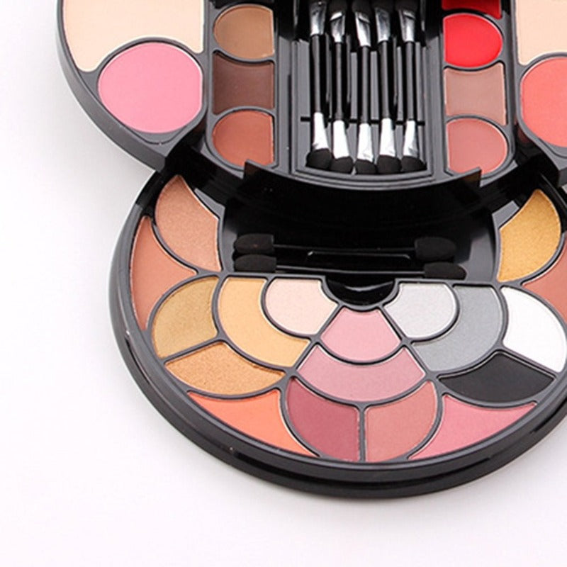 Heart & Hue Pigmented Eyeshadow Palette