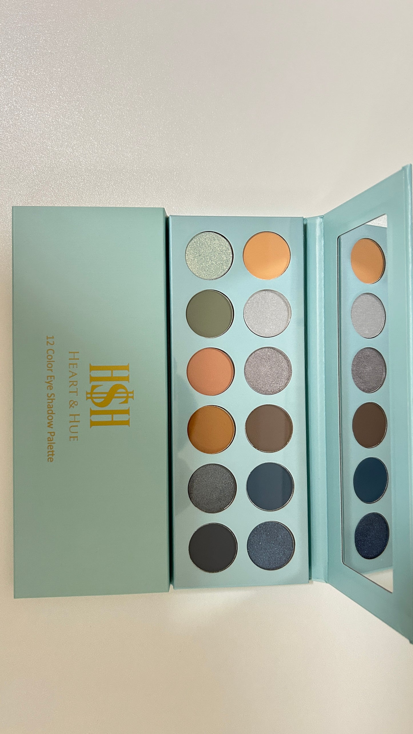 Heart & Hue Makeup 12 Color Eye Shadow Palette