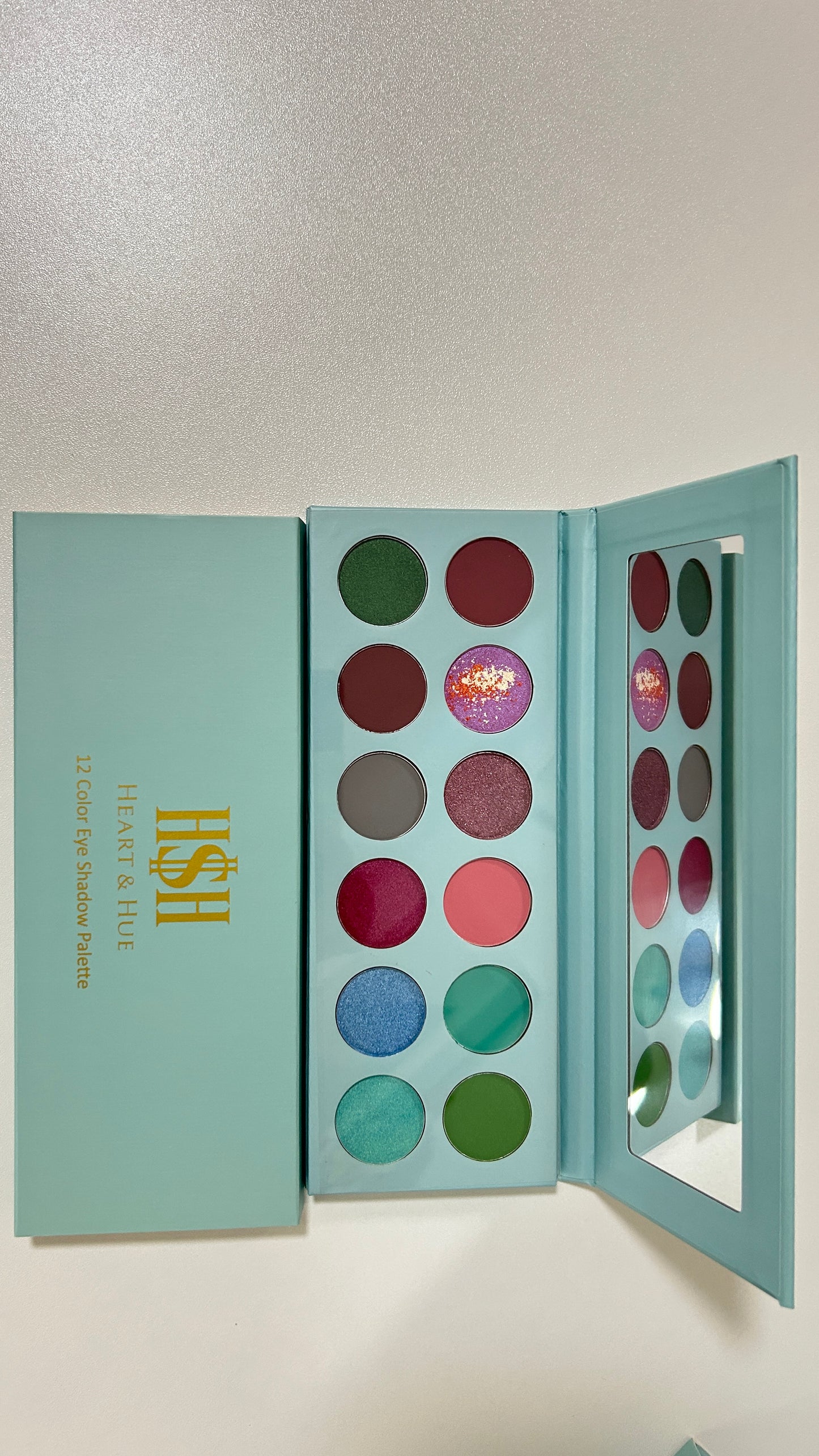 Heart & Hue Makeup 12 Color Eye Shadow Palette